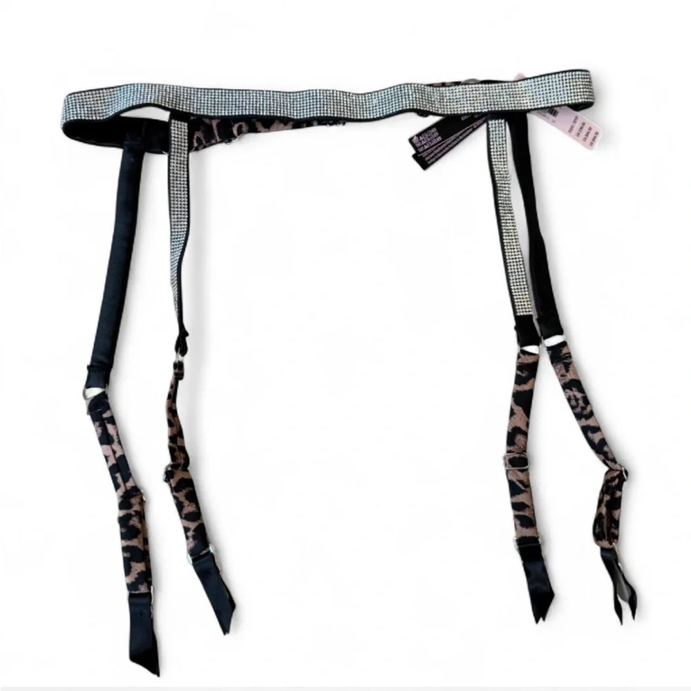 Victoria’s Secret Very Sexy Garter Belt XS NWT Rhinestone Leopard